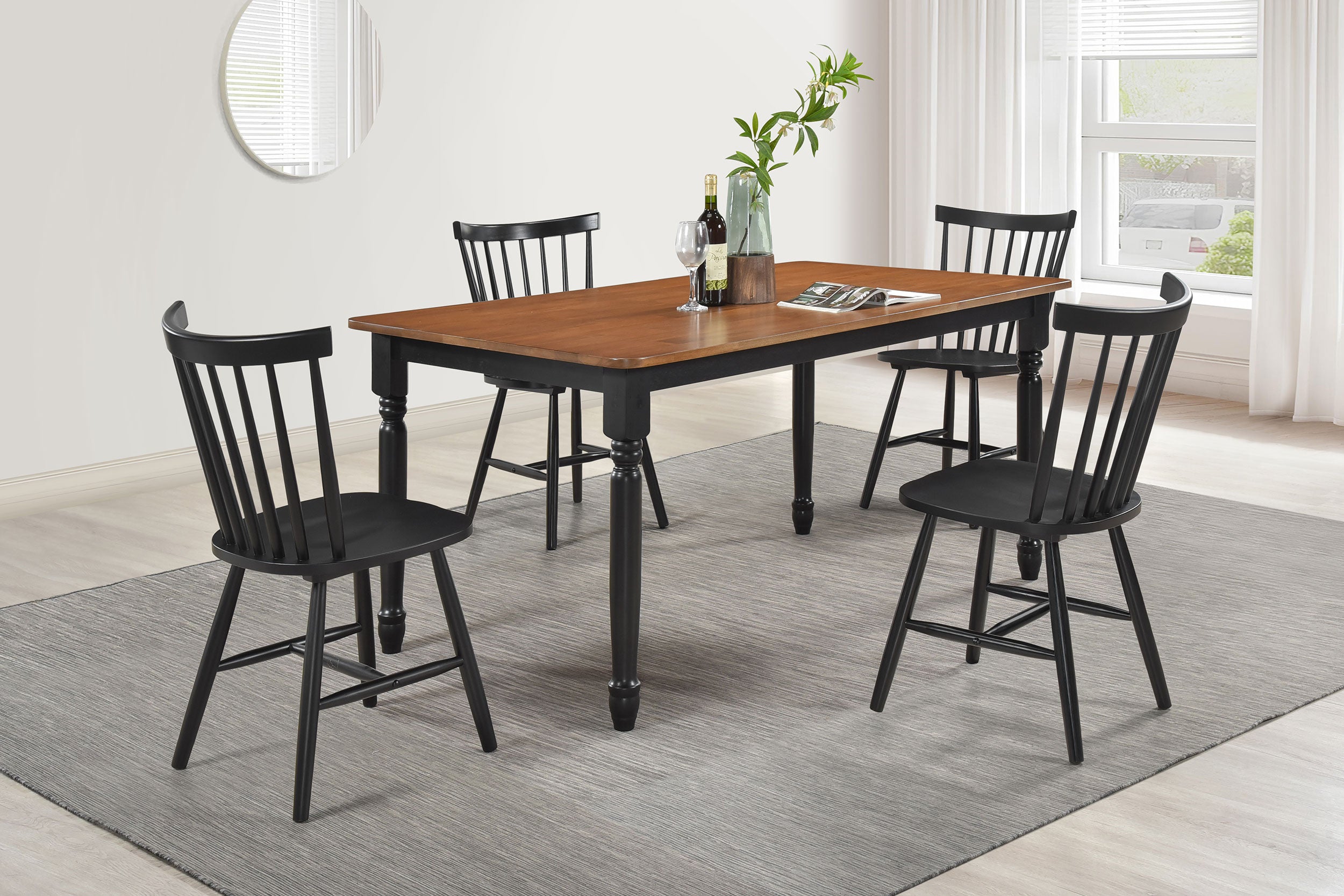 Hollyoak 5 Pc Dining Set