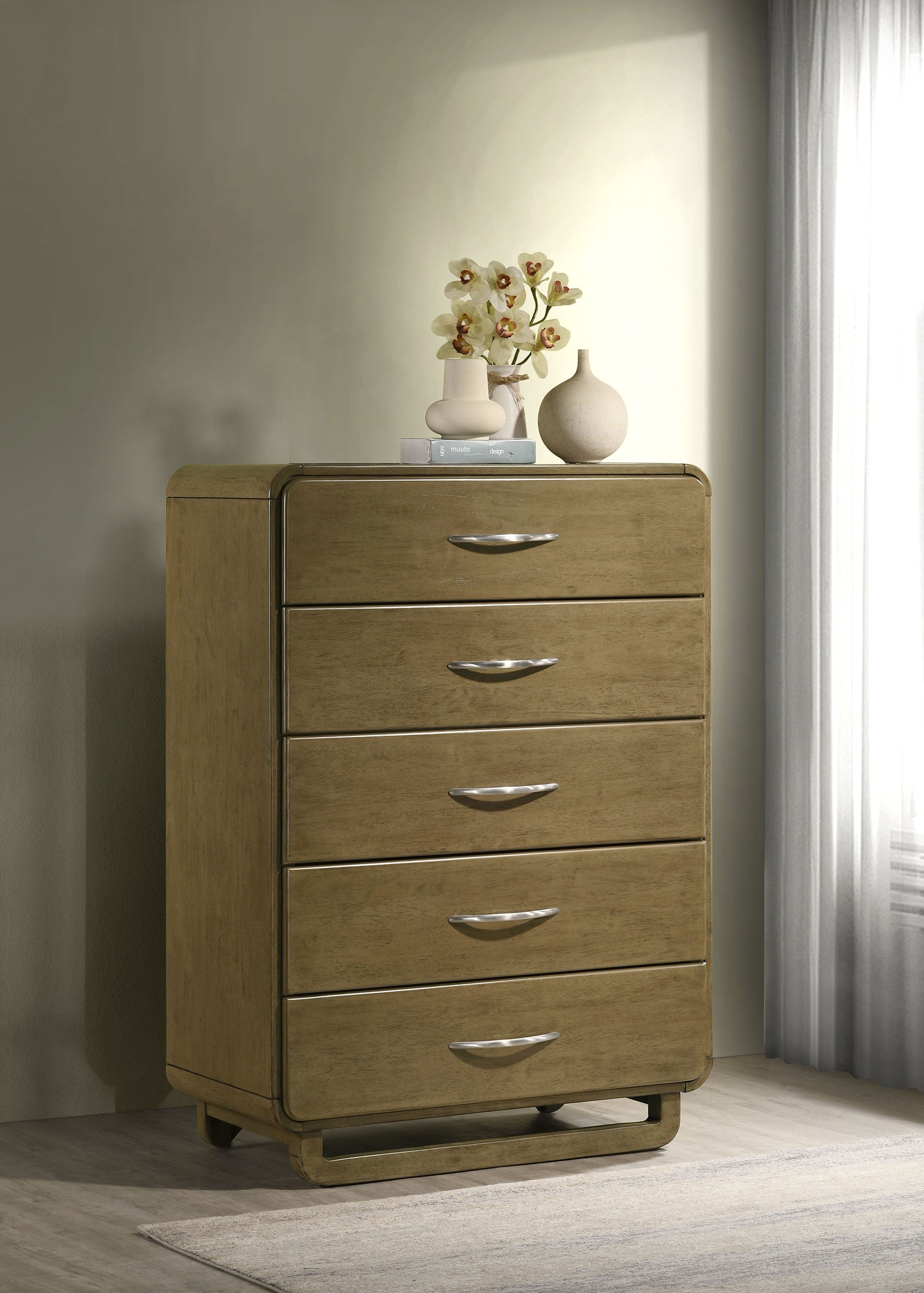Amsbury Chest of Drawers - Joseph's Furniture (East Orange, NJ)