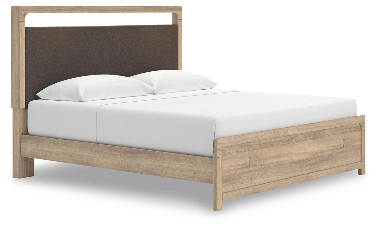 Kinlanni Upholstered Bed