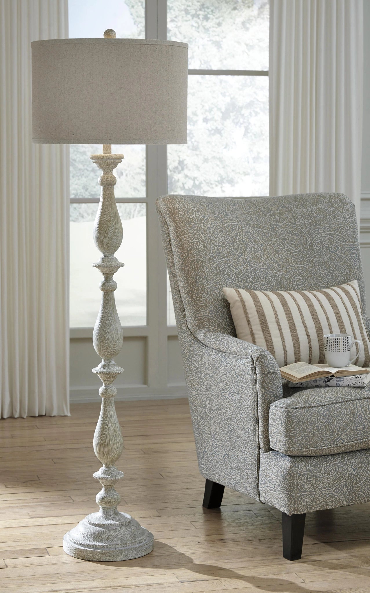 Bernadate Lamp Set