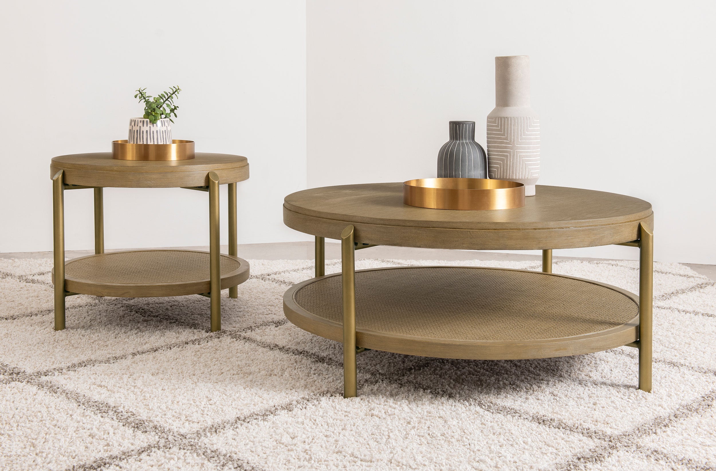 Arini Coffee Table Set - Joseph's Furniture (East Orange, NJ)