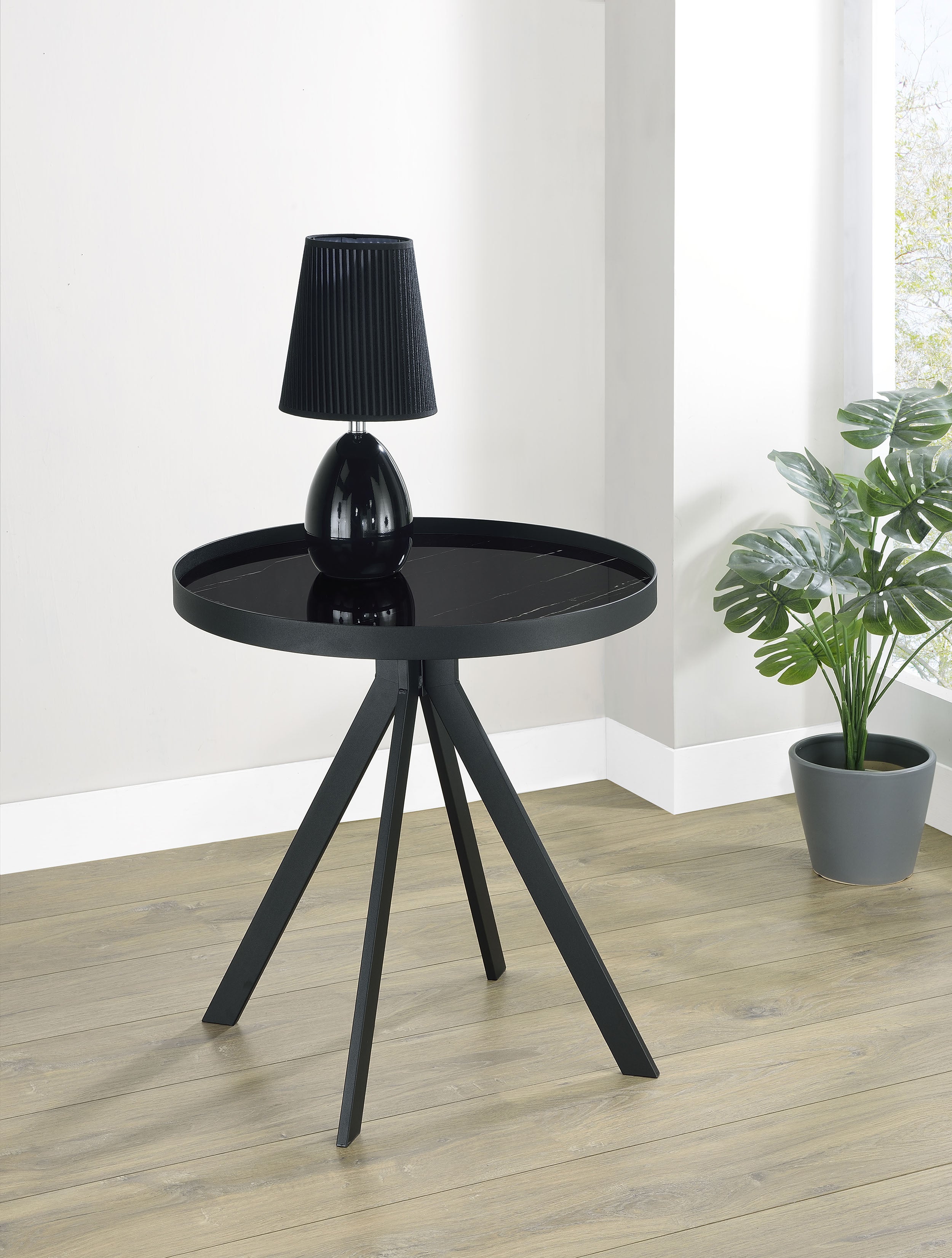 Briggs End Table