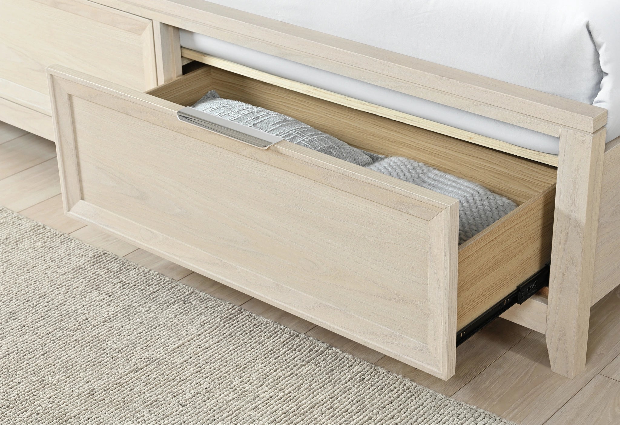 Mariah Bed