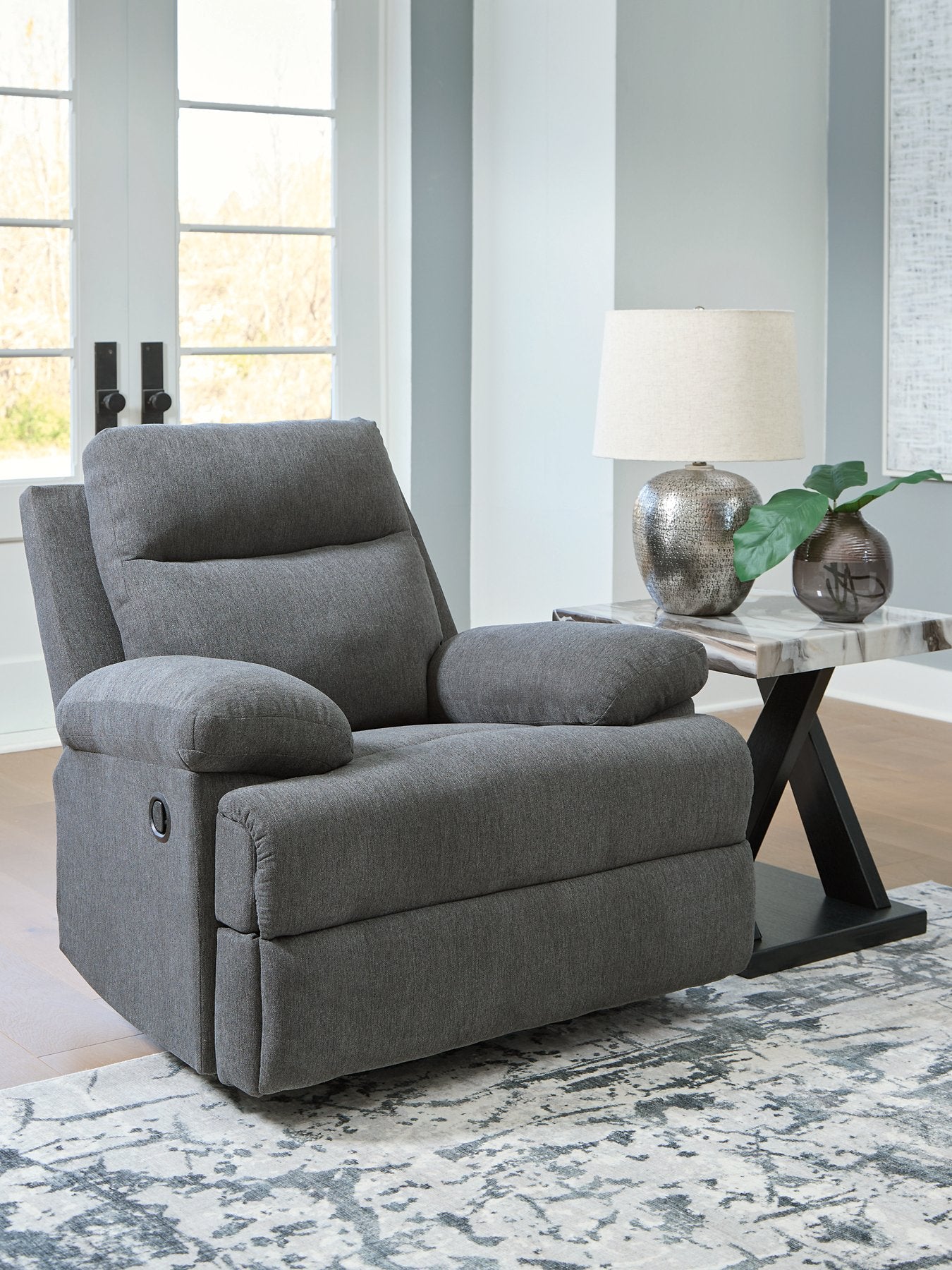 Side-Swipe Recliner - Joseph's Furniture (East Orange, NJ)
