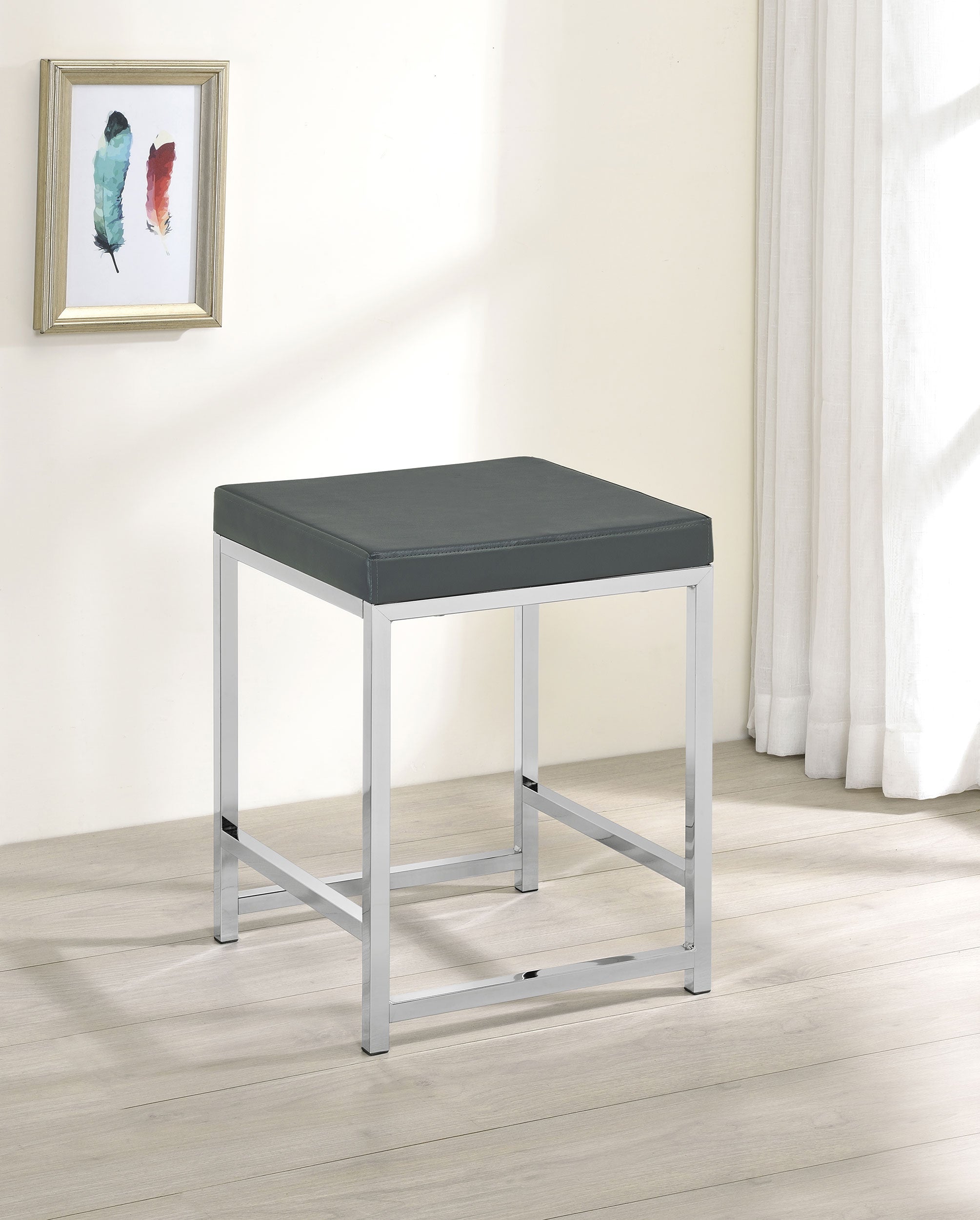 Afshan Makeup Vanity Stool - Joseph's Furniture (East Orange, NJ)