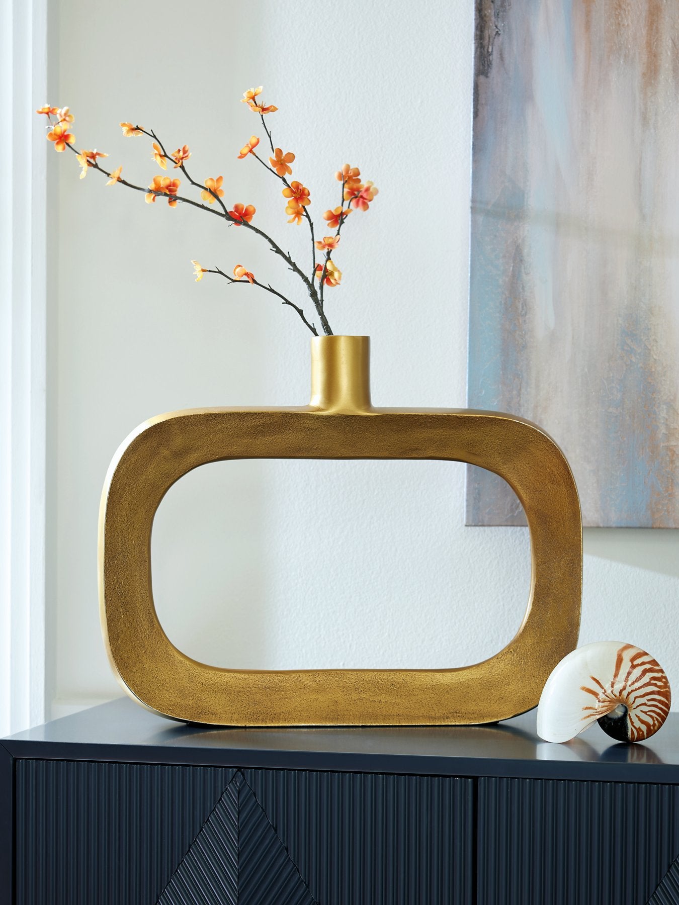 Lawtonville Vase - Joseph's Furniture (East Orange, NJ)