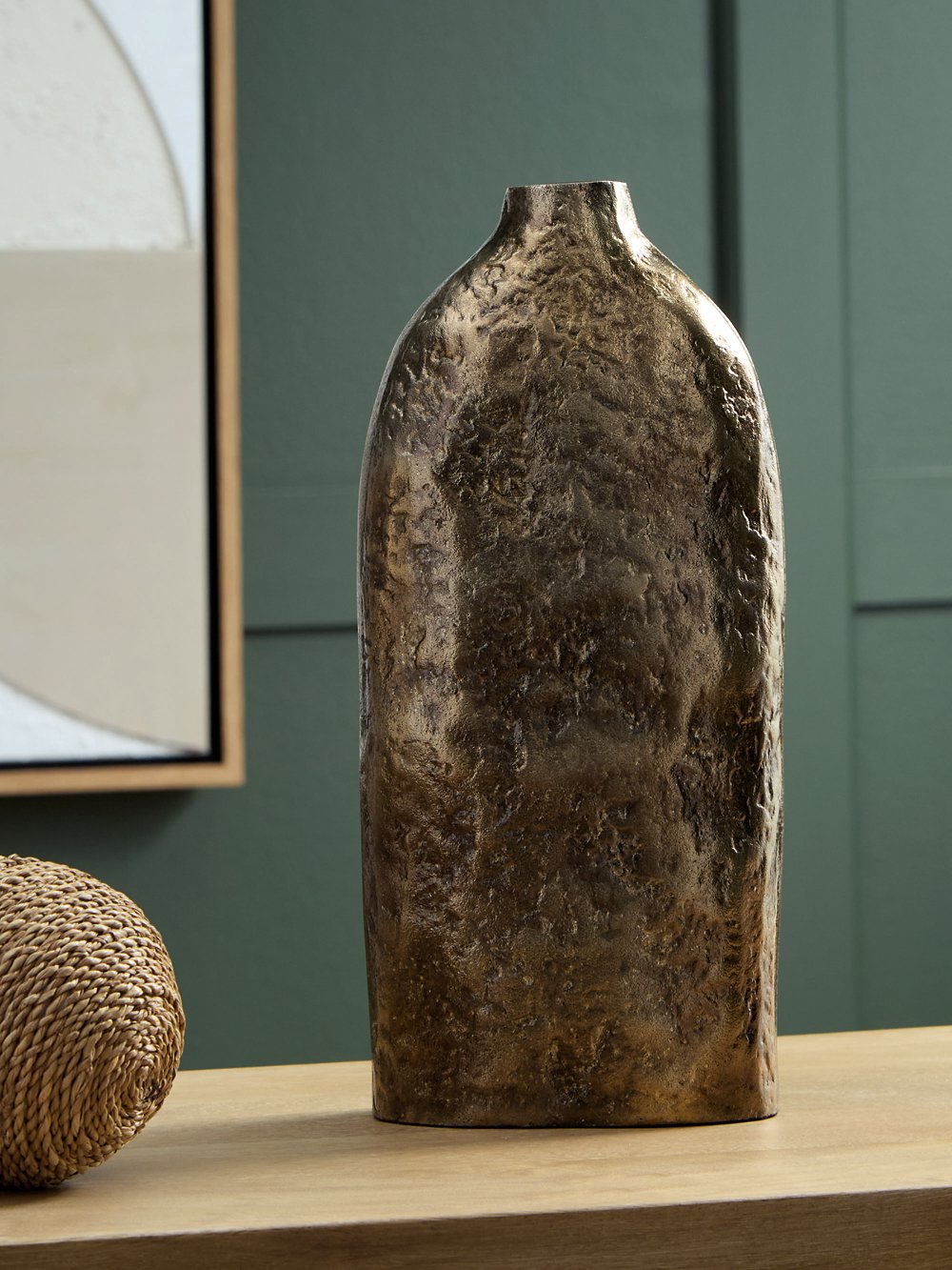 Wallmond Vase - Joseph's Furniture (East Orange, NJ)