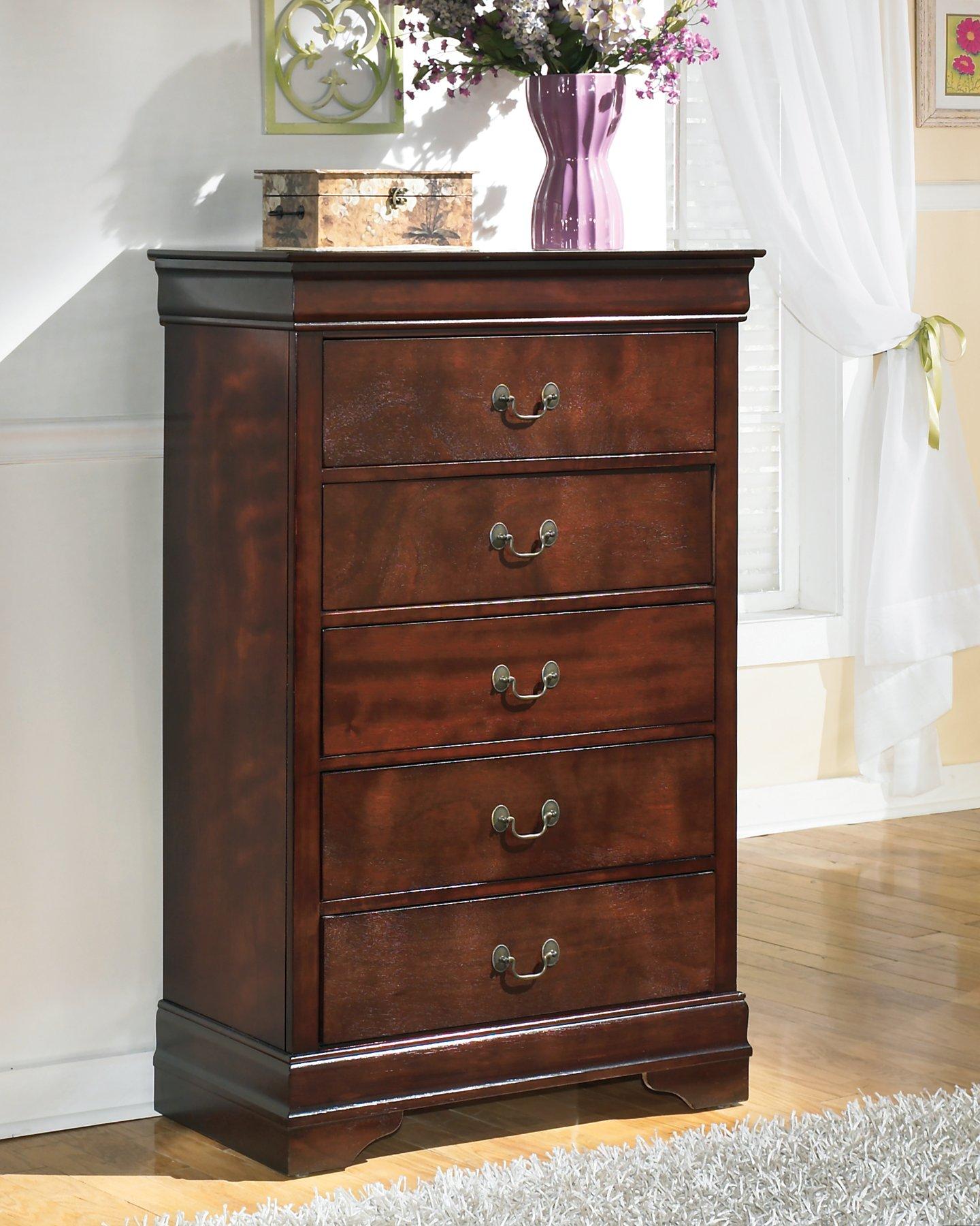 Alisdair Chest of Drawers - Joseph's Furniture (East Orange, NJ)