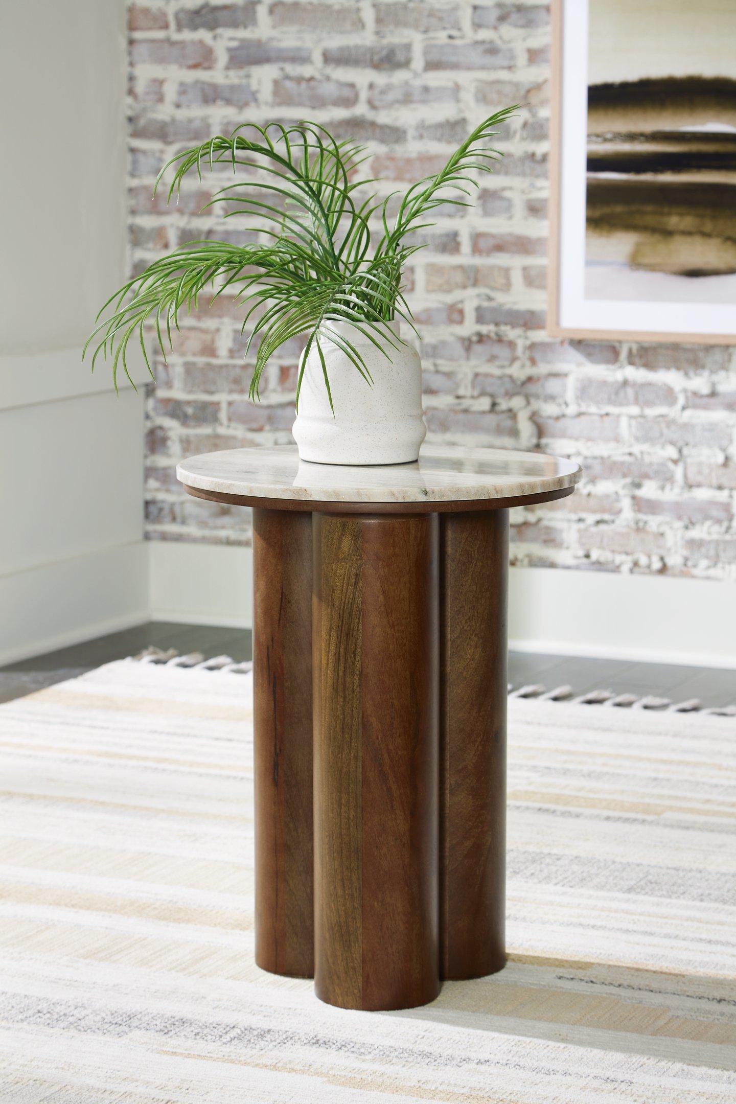 Henfield Accent Table - Joseph's Furniture (East Orange, NJ)