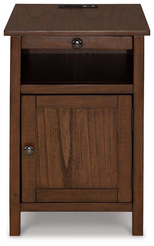 Treytown Chairside End Table - Joseph's Furniture (East Orange, NJ)