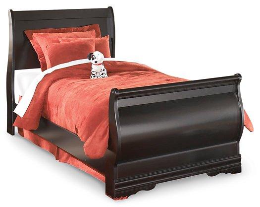 Huey Vineyard Bedroom Set - Joseph's Furniture (East Orange, NJ)