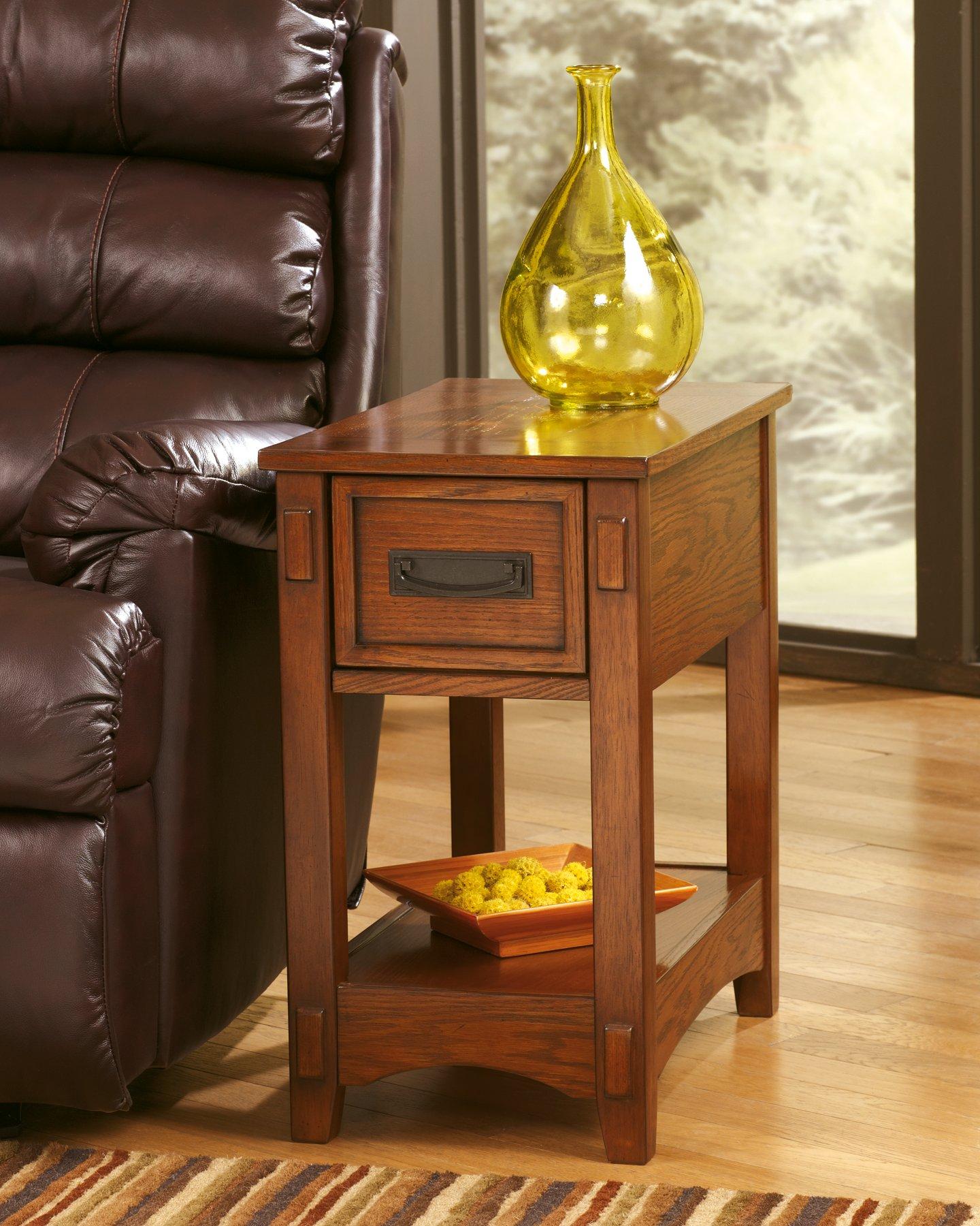 Breegin Chairside End Table - Joseph's Furniture (East Orange, NJ)