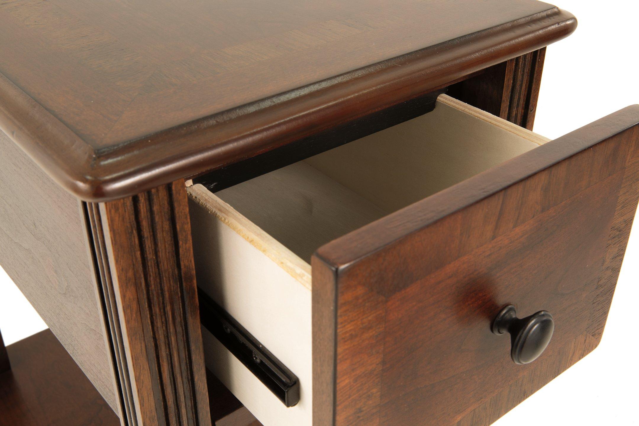 Breegin Chairside End Table - Joseph's Furniture (East Orange, NJ)