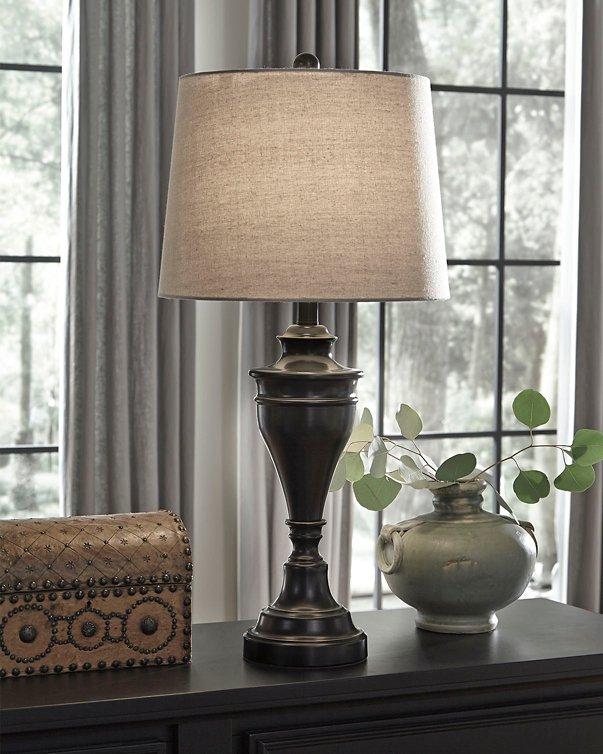 Darlita Table Lamp (Set of 2) - Joseph's Furniture (East Orange, NJ)