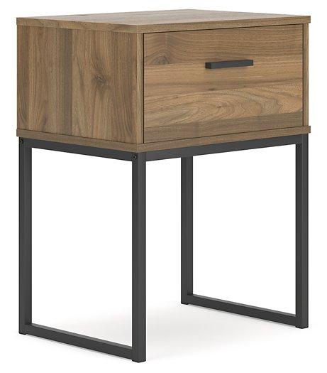 Deanlow Nightstand - Joseph's Furniture (East Orange, NJ)