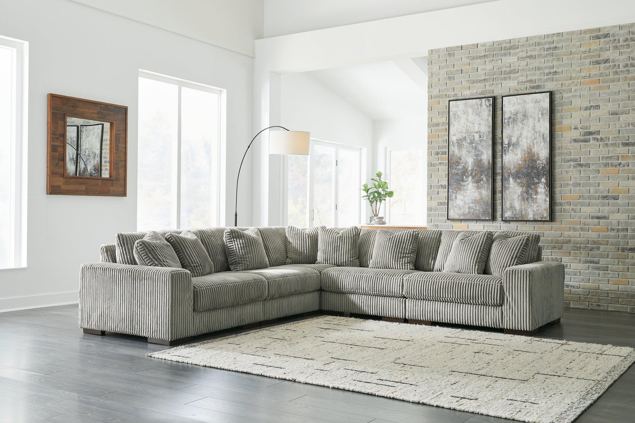Lindyn Sectional - Joseph's Furniture (East Orange, NJ)
