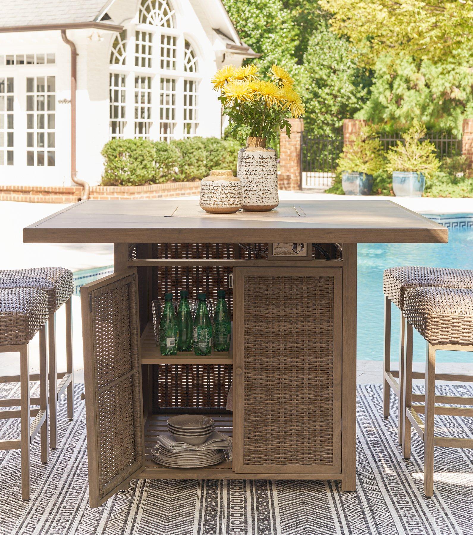 Walton Bridge Outdoor Dining Set - Joseph's Furniture (East Orange, NJ)