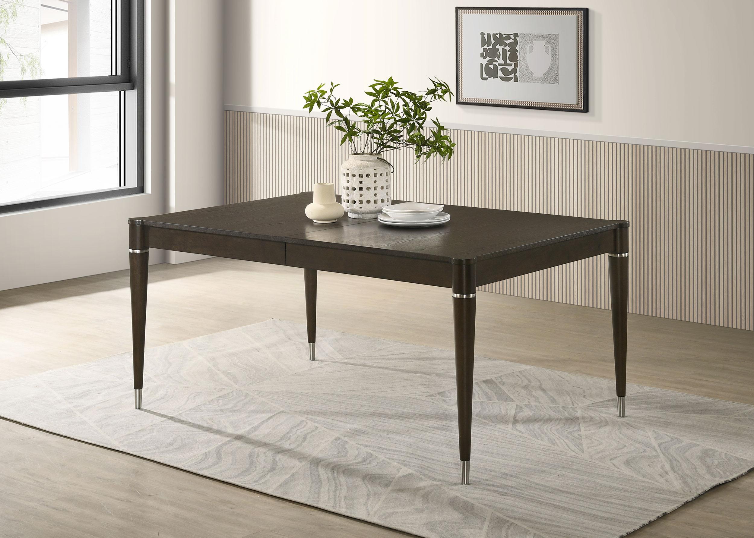 Reseda Dining Tables