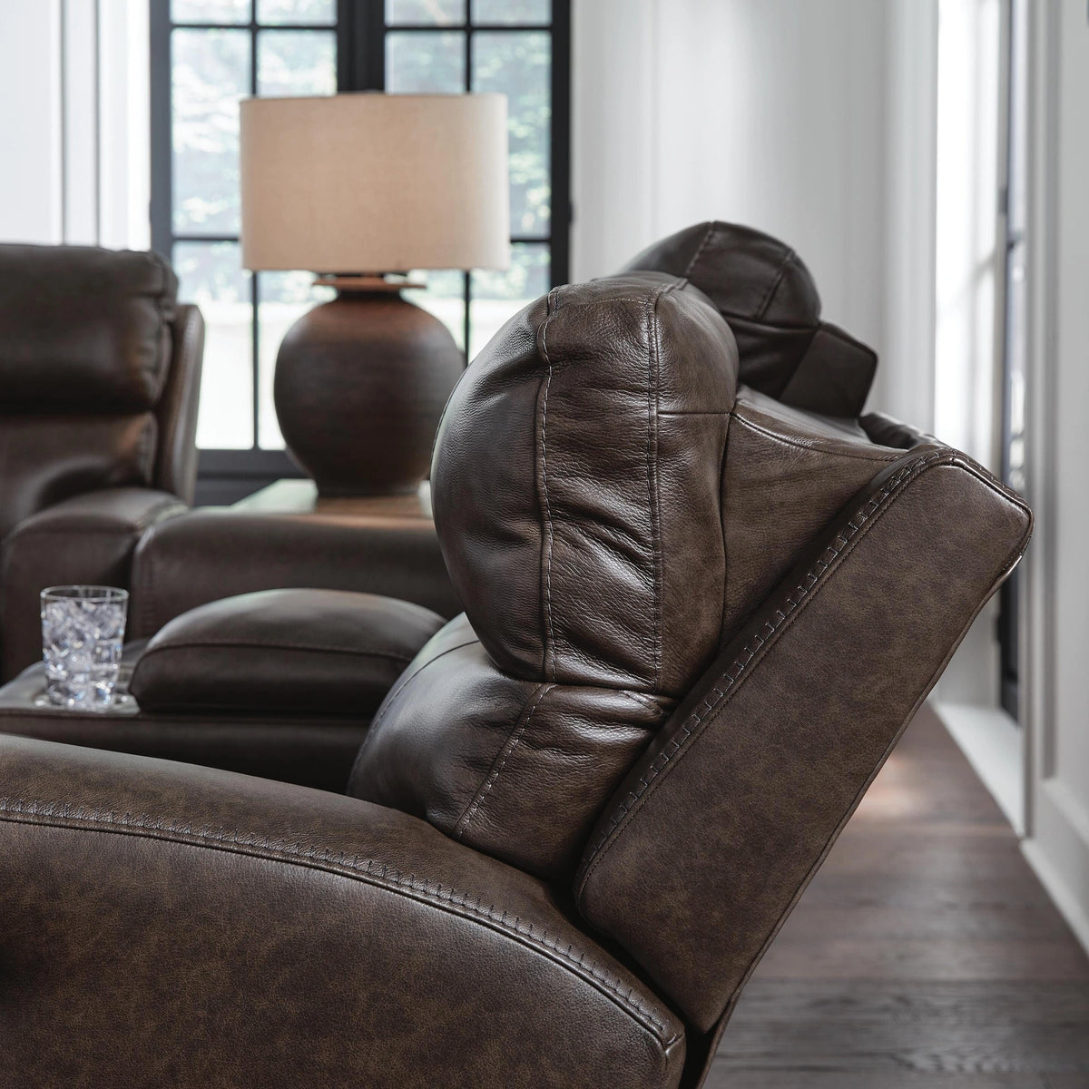 Crossplex Living Room Set