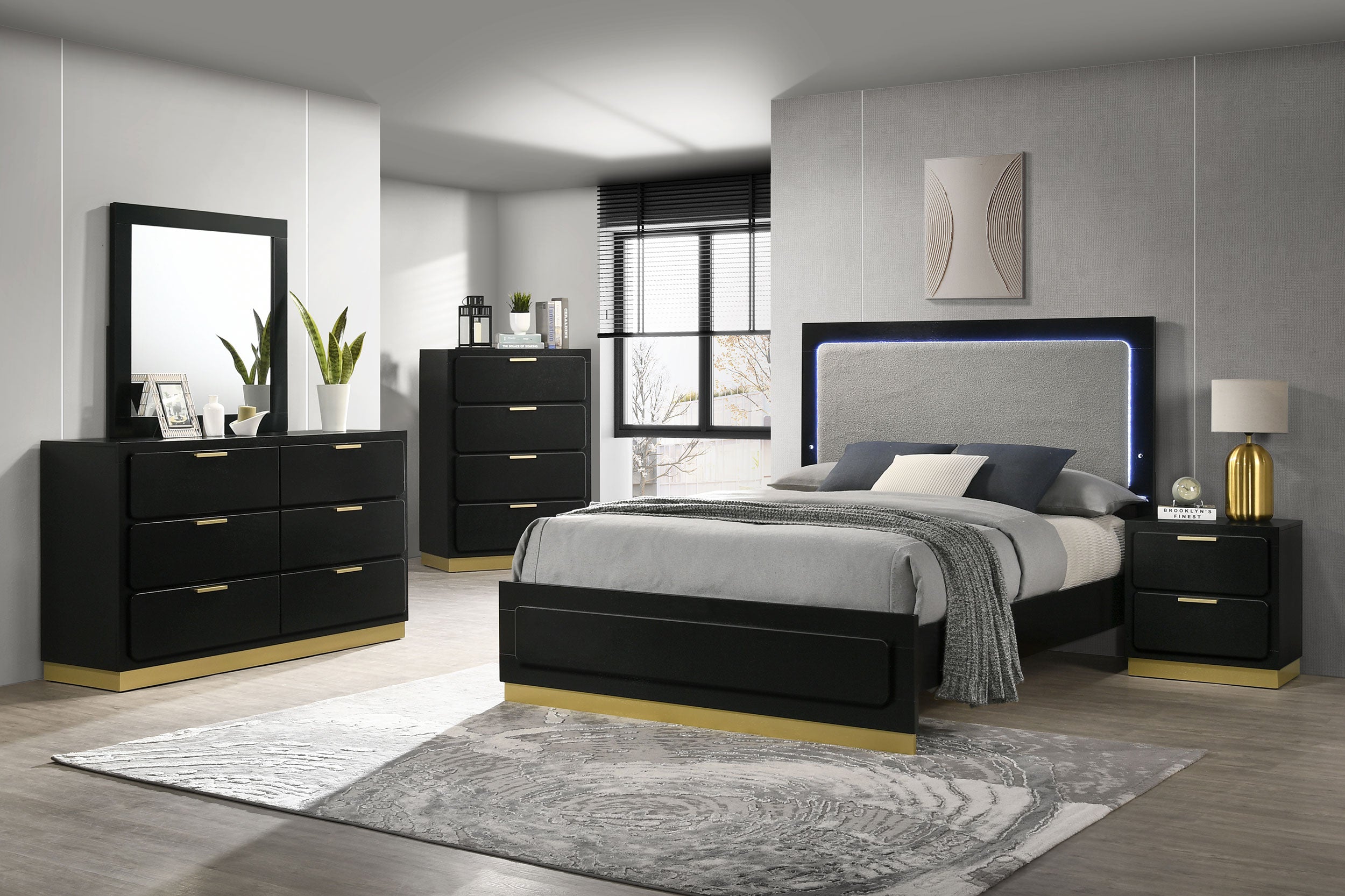 Caraway 4 Pc & Pc E.King, Cal.King, & Queen Bedroom Set Black & White