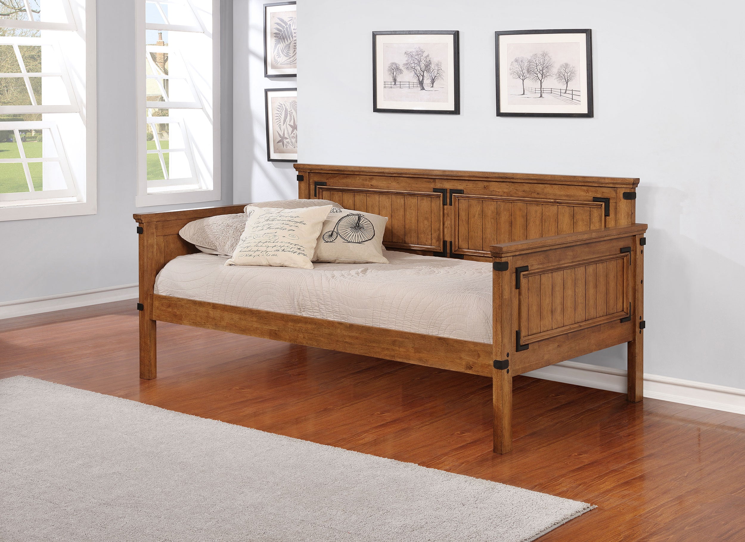 Oakdale Daybed - Joseph's Furniture (East Orange, NJ)