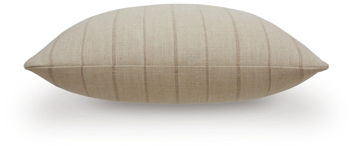 Valwick Pillow (Set of 4)