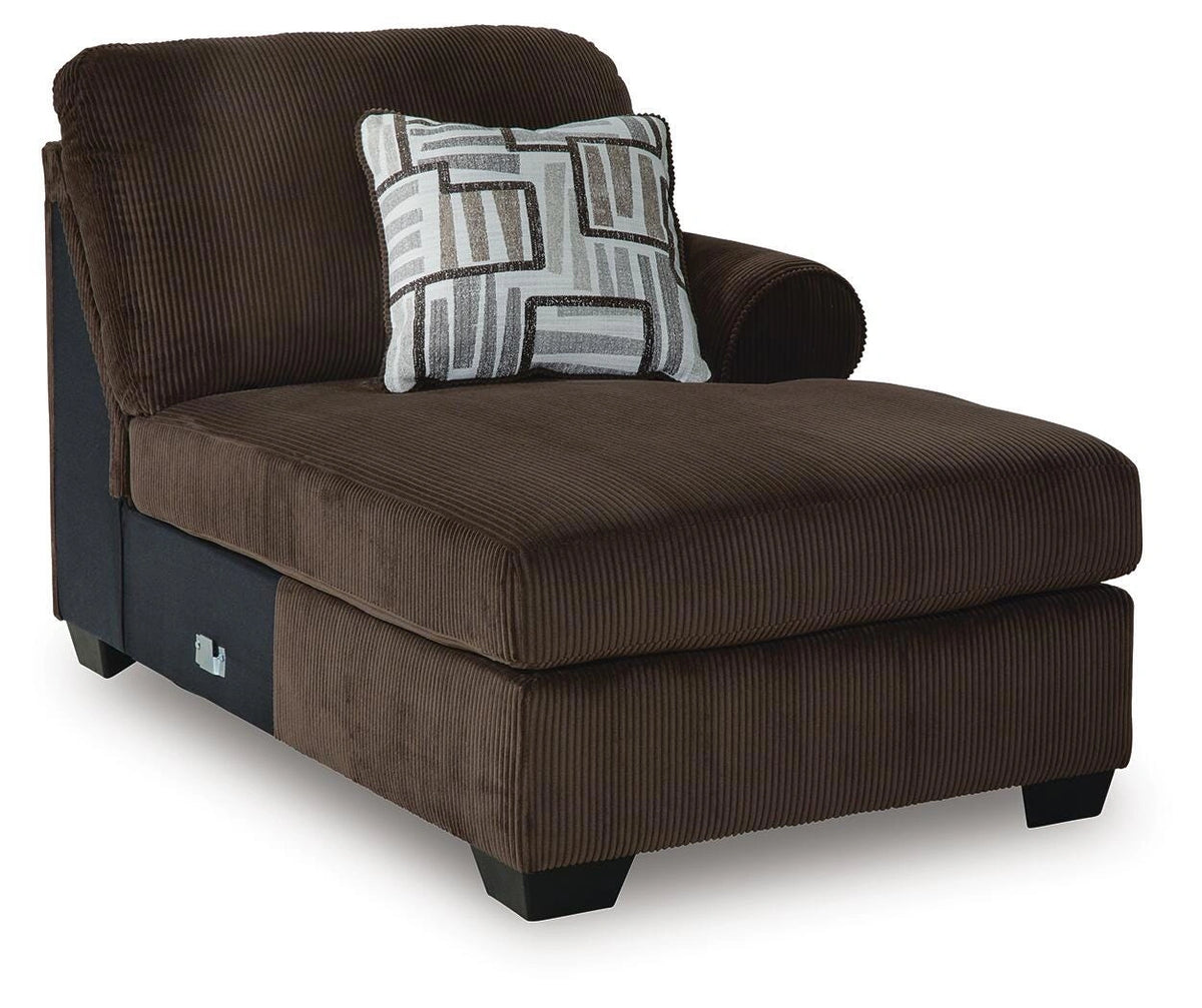 Kimlee Sectional with Chaise