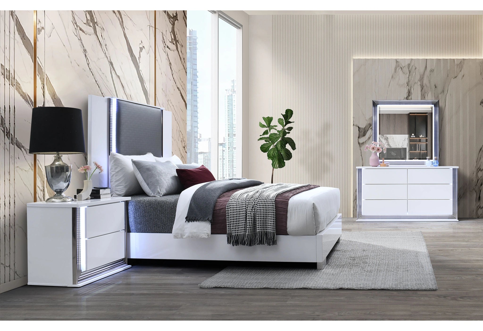 Ylime Smooth White Queen Bed Group