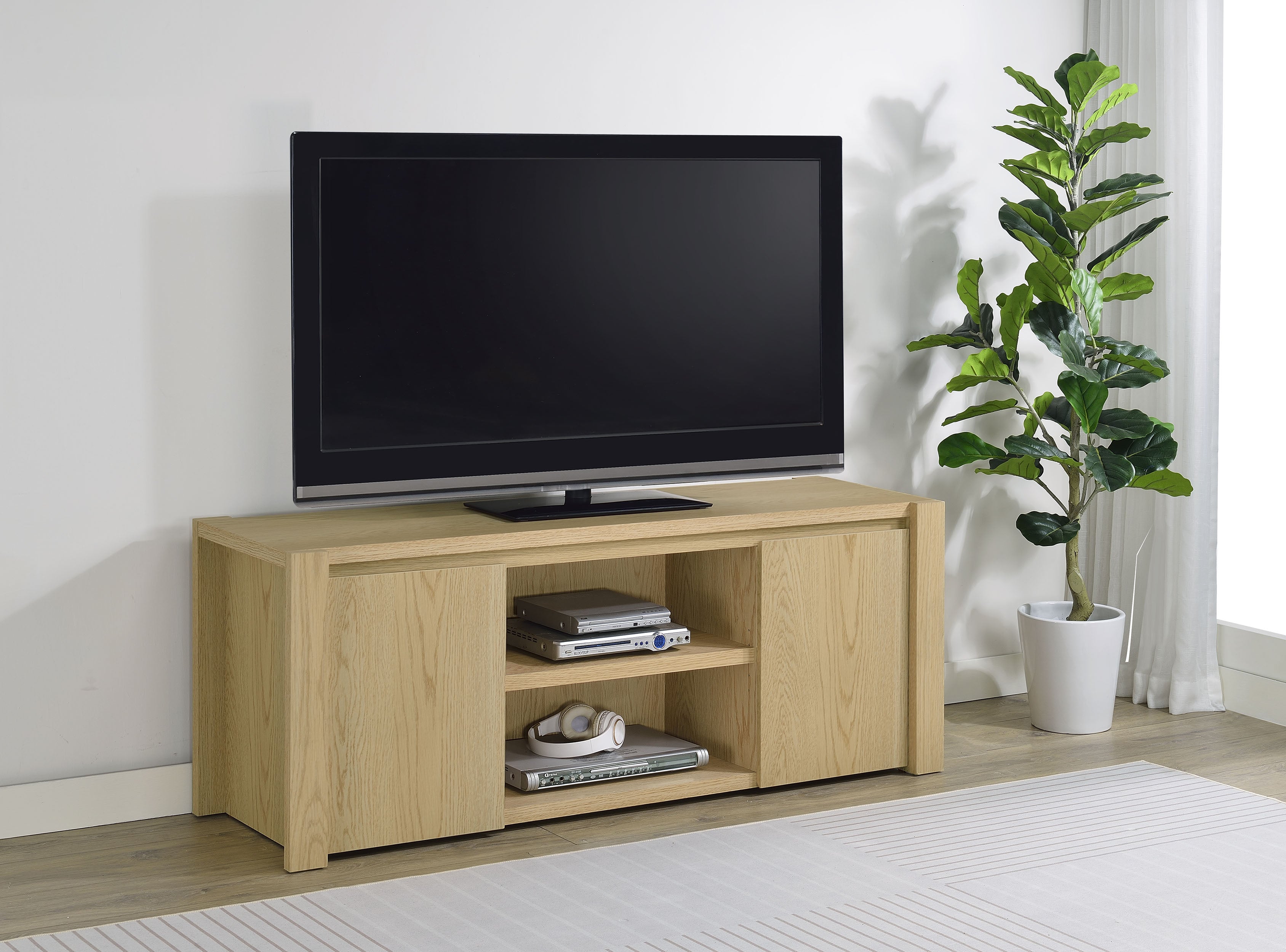 Laurelton TV Stand