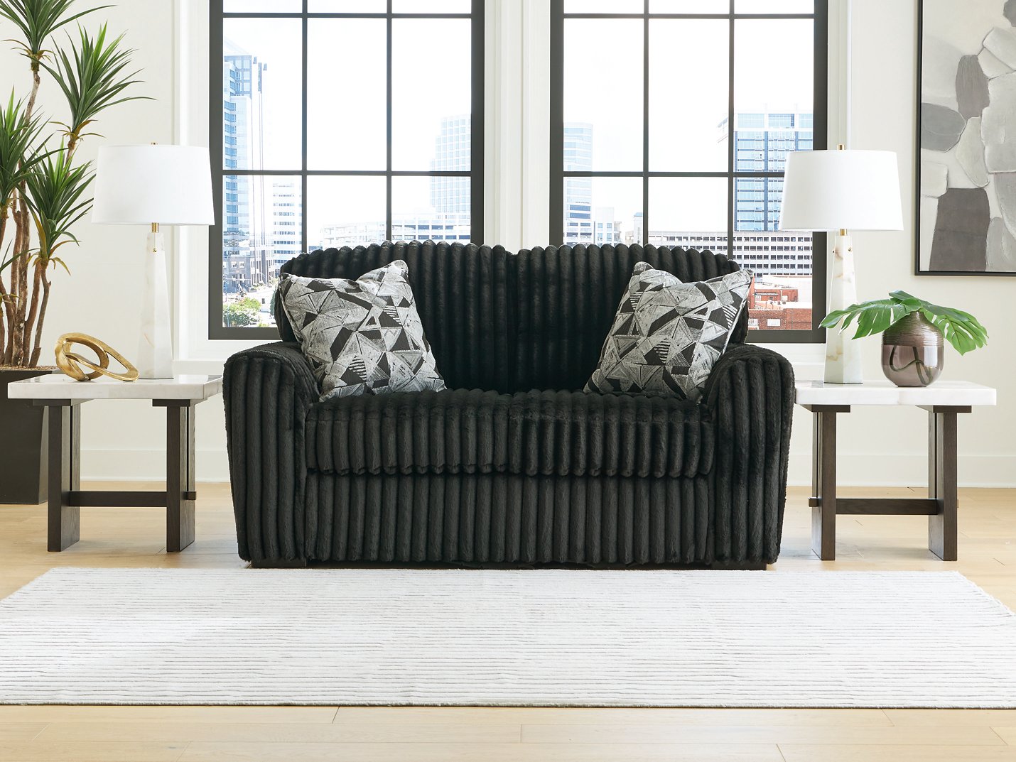 Midnight-Madness Loveseat