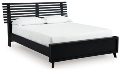 Danziar Queen Slat Bed - Joseph's Furniture (East Orange, NJ)
