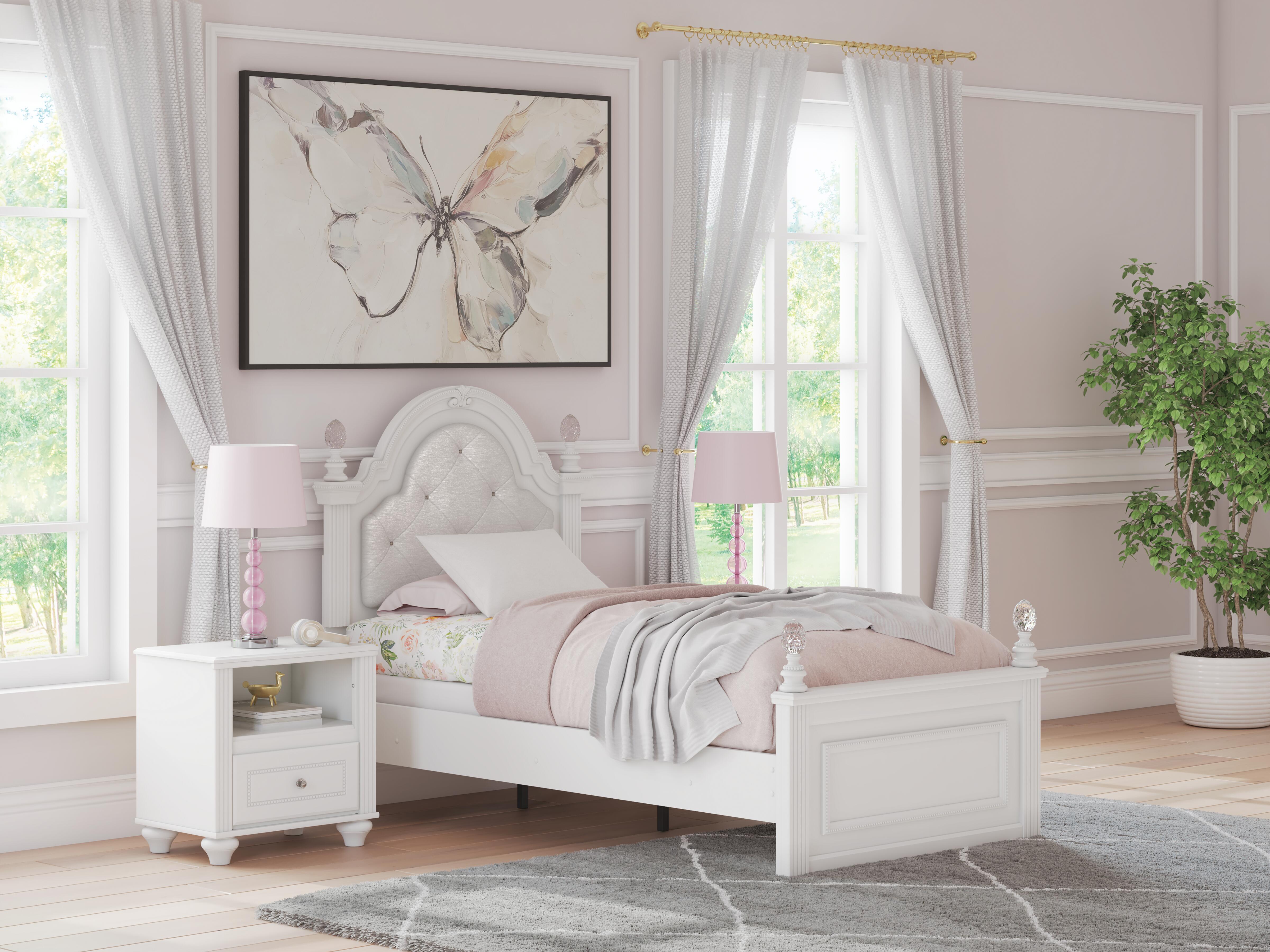 Kozlani Upholstered Bed