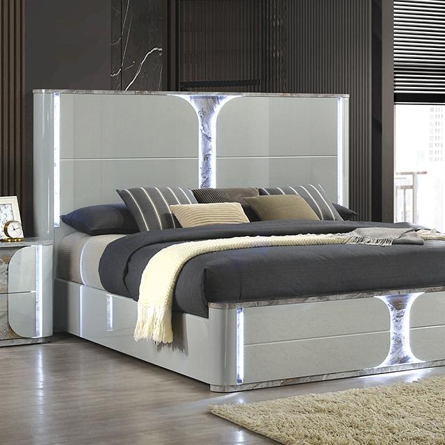 Cleburne E.King & Queen Bed