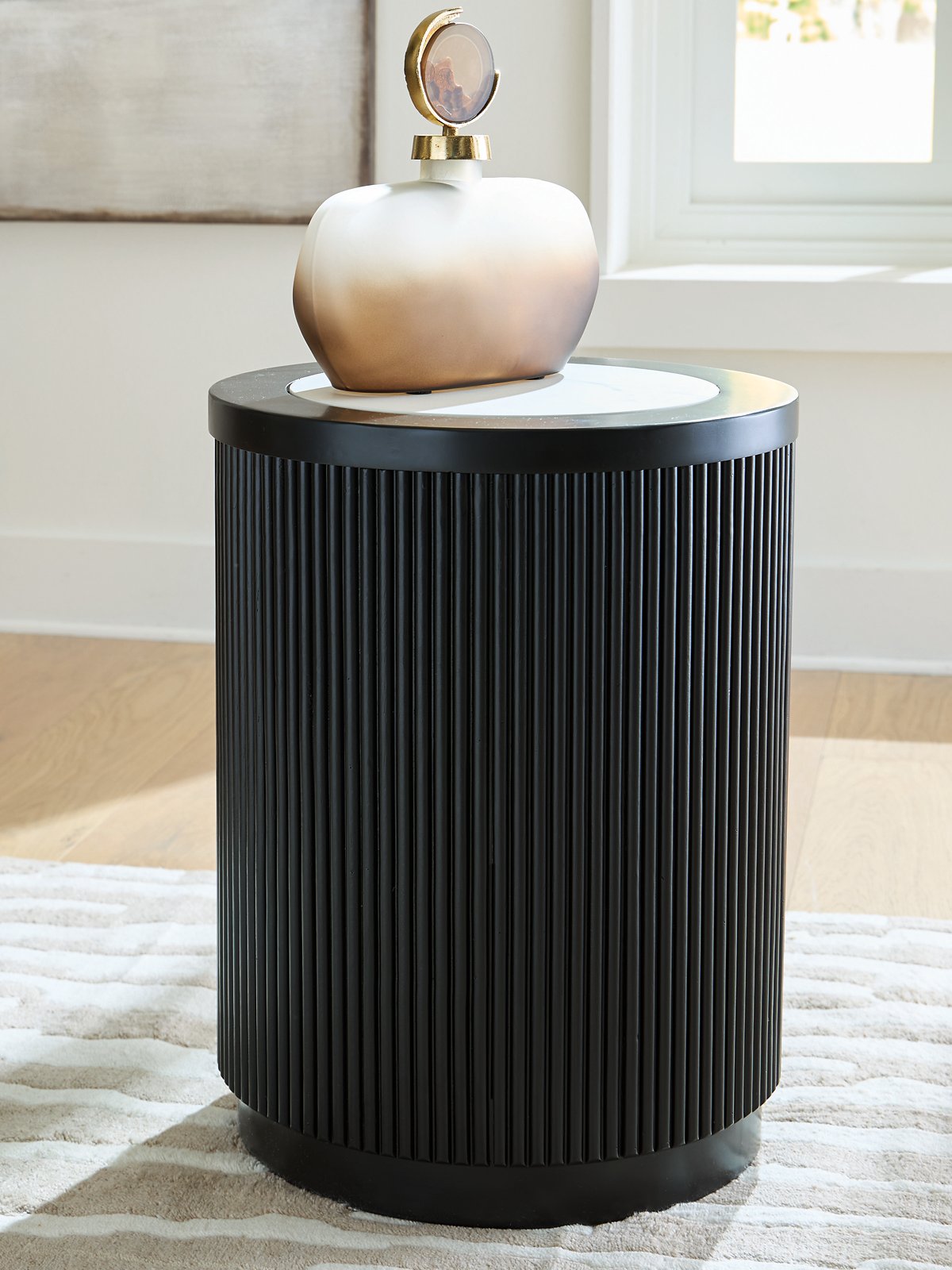 Grayman End Table - Joseph's Furniture (East Orange, NJ)