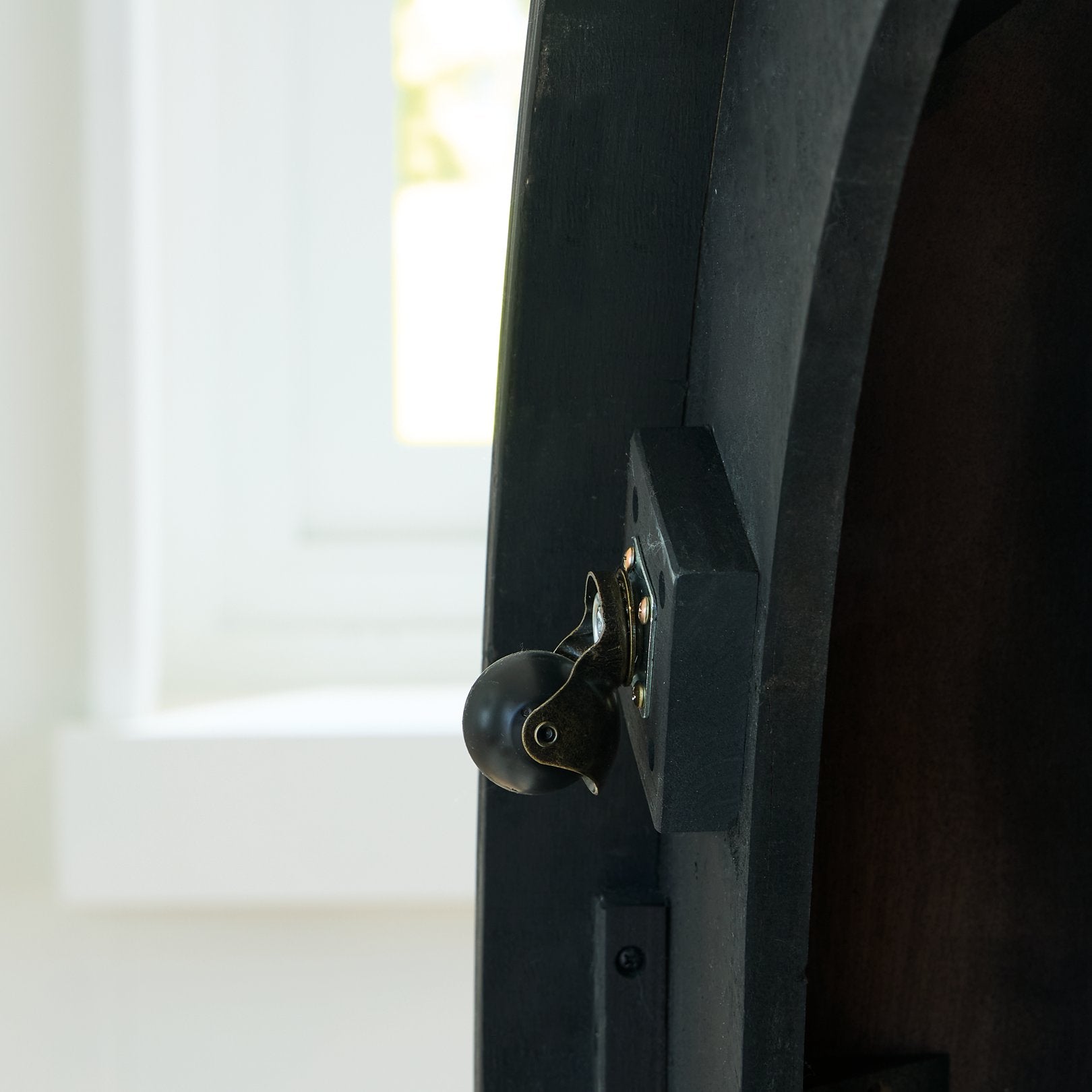 Grayman Coffee Table - Joseph's Furniture (East Orange, NJ)