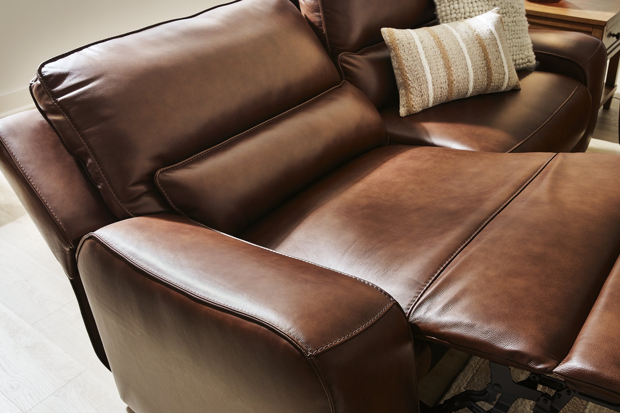 DeepWakes Power Reclining Sofa - Joseph's Furniture (East Orange, NJ)