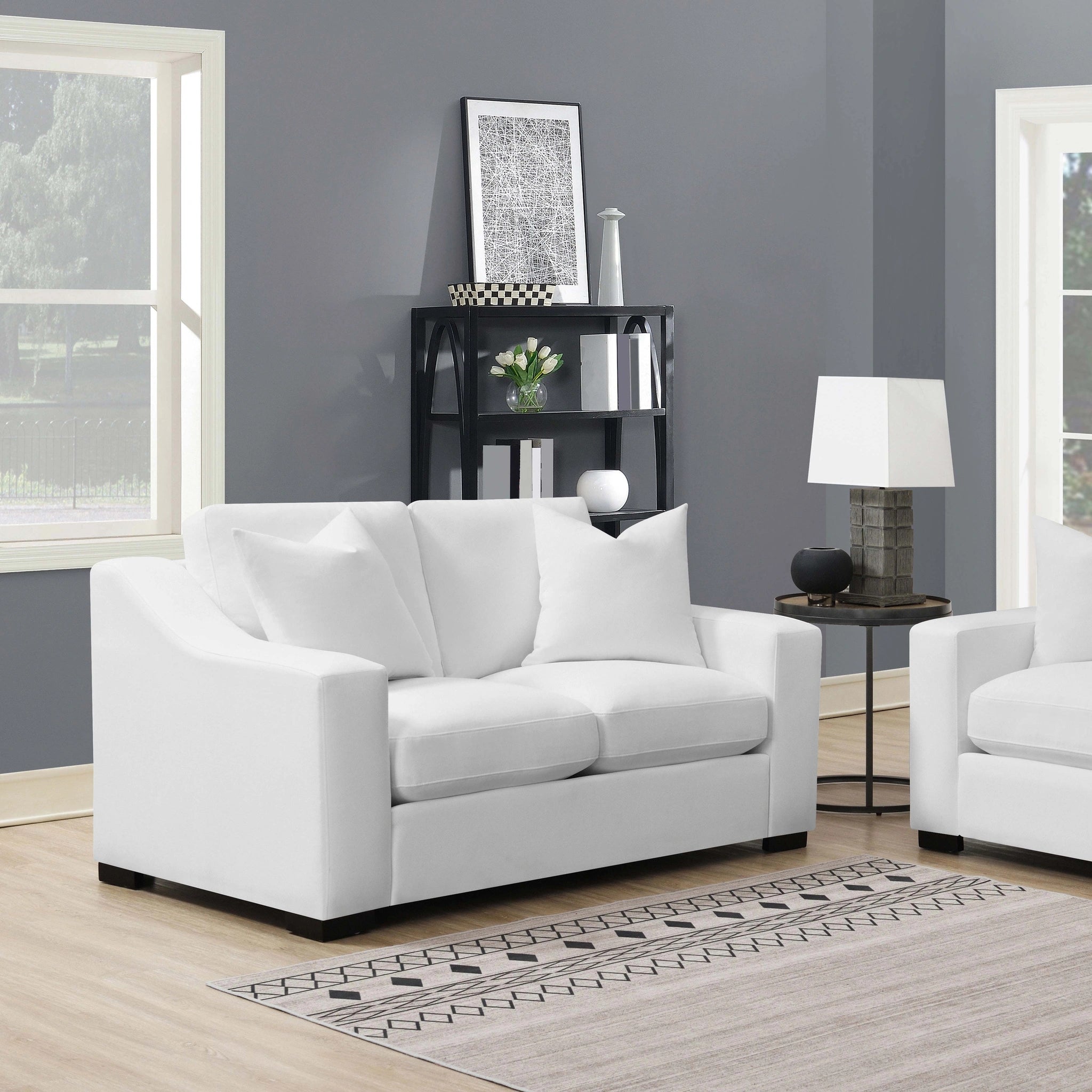 Ashlyn Loveseat
