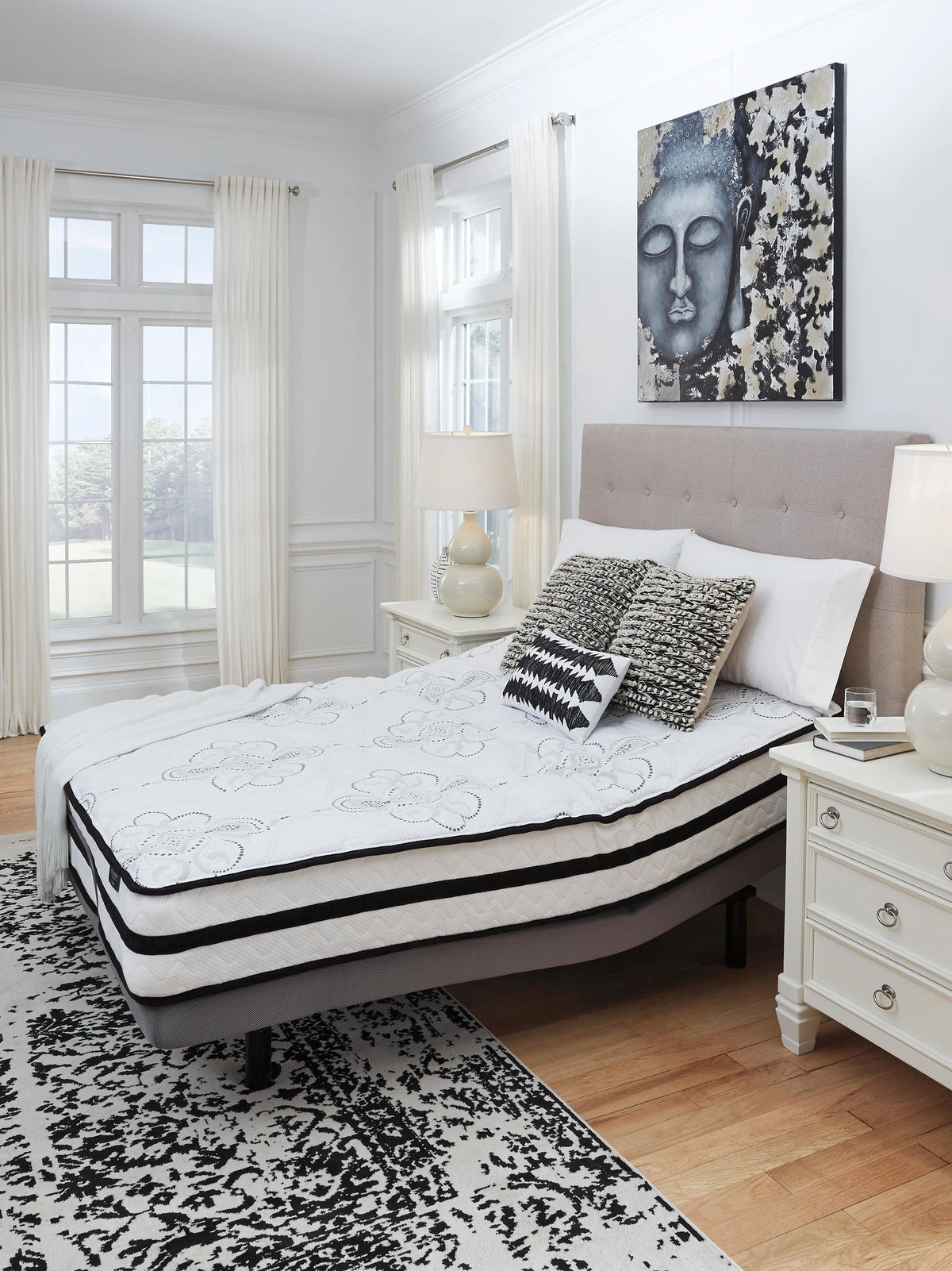 Chime 10 Inch Hybrid Mattress in a Box