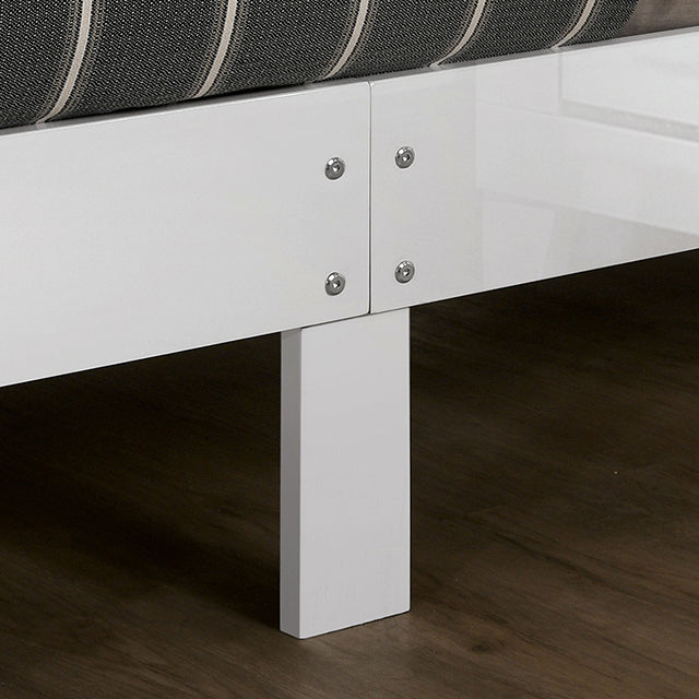 Magdeburg Bed Black